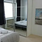 Convenient For 2 In Appartement *