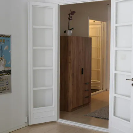Convenient For 2 In Daire Helsinki